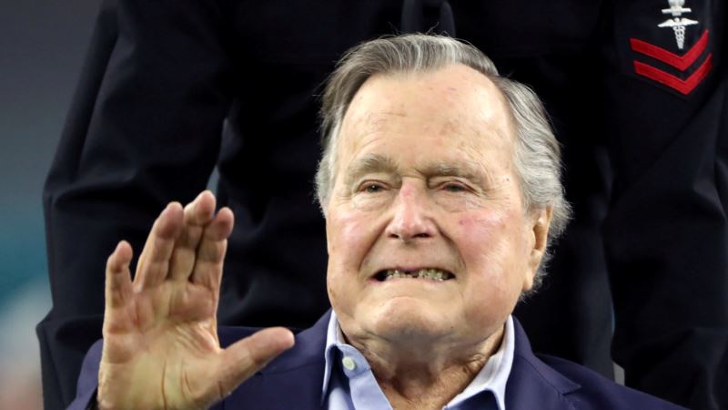 Džordž Buš stariji primljen u bolnicu zbog infekcije