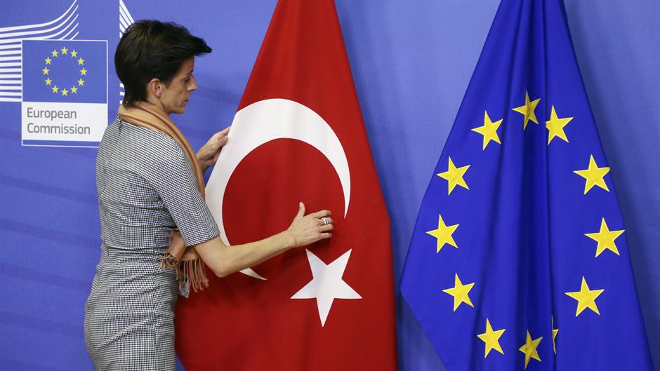 EP ukinuo milione evra pomoći Turskoj