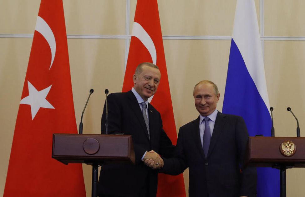 ERDOGAN: Putin mi je obećao da se Kurdi neće maskirati u sirijske vojnike!