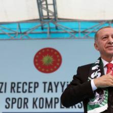 ERDOGANOVE REČI ODZVANJAJU TURSKOM Ovo niko nije očekivao... U jeku kampanje ČUDO