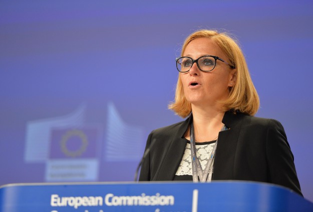 EU: Radimo na ukidanju kosovskih taksi