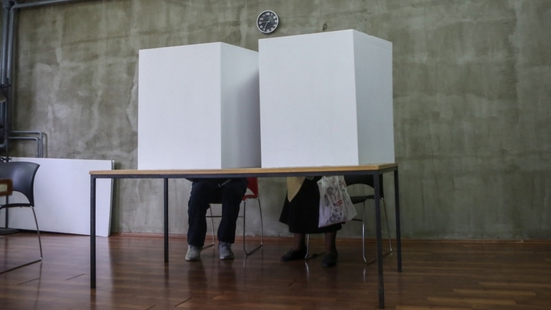 EU očekuje brzu i transparentnu istragu o incidentima na lokalnim izborima u Srbiji