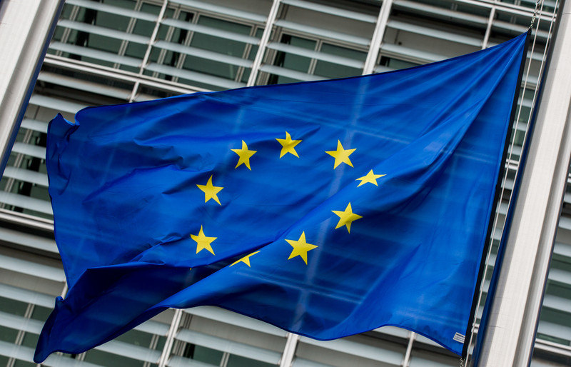 EU ombudsman trazi uvid u sms poruke Ursule fon der Lajen