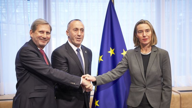 EU priznaje jedino Tačija za pregovarača