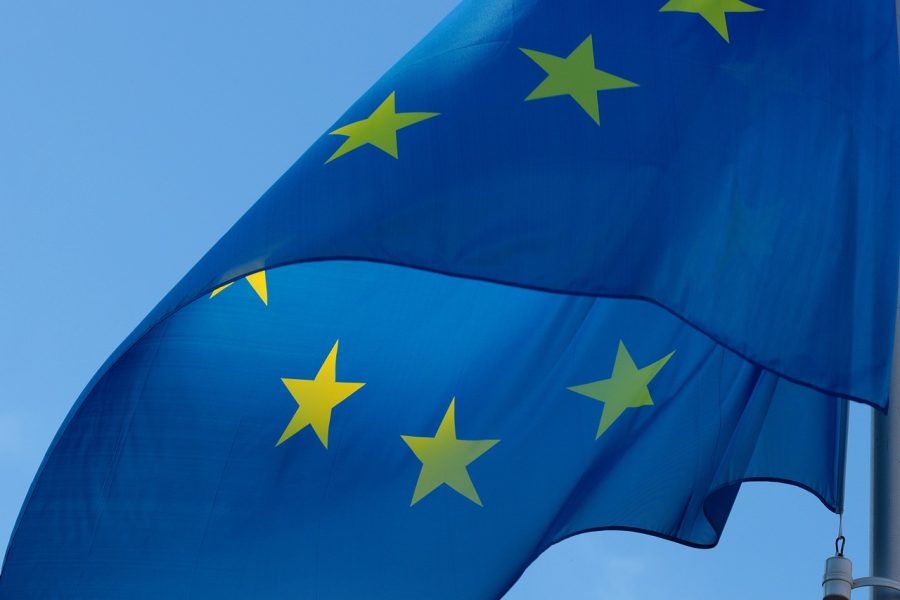 EU razmatra zabranu za Huawei