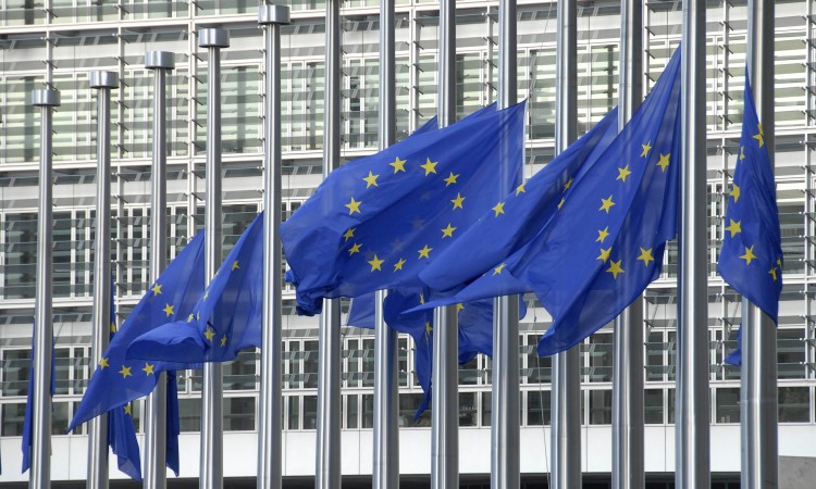 EU traži da Priština povuče odluku o taksama na robu iz BiH i Srbije