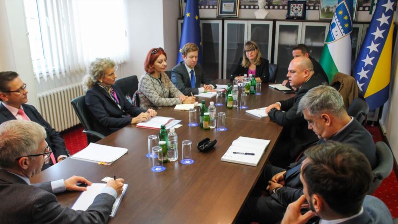 EU traži proširenje kapaciteta za migrante u Unsko-sanskom kantonu