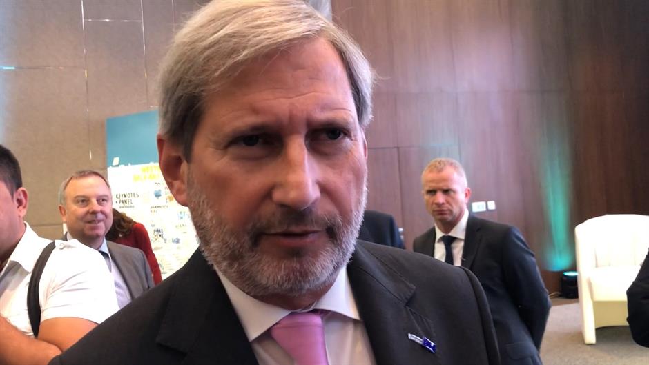 EU’s Hahn: Kosovo not only condition for Serbia on way to EU