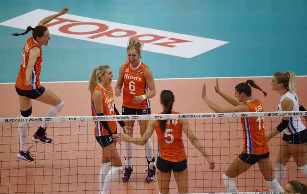 EVROPSKO PRVENSTVO ZA ODBOJKAŠICE: Holanđanke posle drame slavile nad Azerbejdžanom i plasirale se u finale