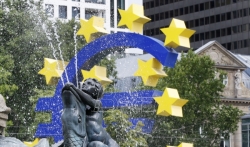 Ekonomisti očekuju da ECB nastavi da podstiče ekonomiju
