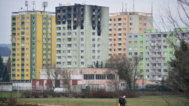 Eksplozija gasa u zgradi u Magnitogorsku, poginuo tinejdžer