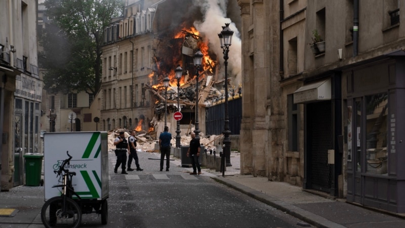Eksplozija u Parizu, u požaru povređeno bar 37 ljudi, dvoje nestalo