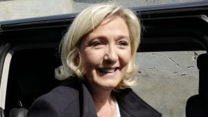 Ekstremna desnica u Francuskoj dobila 0,9 odsto više glasova od Makrona