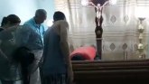 Ekvador: Umrla žena koju su tokom priprema za sahranu izvadili živu iz kovčega