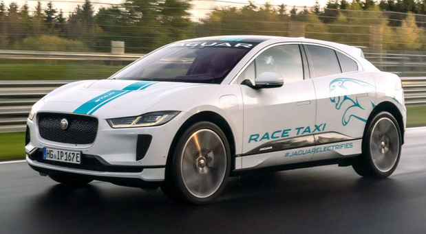 Električni Jaguar I-Pace kao Nurburgring Taxi