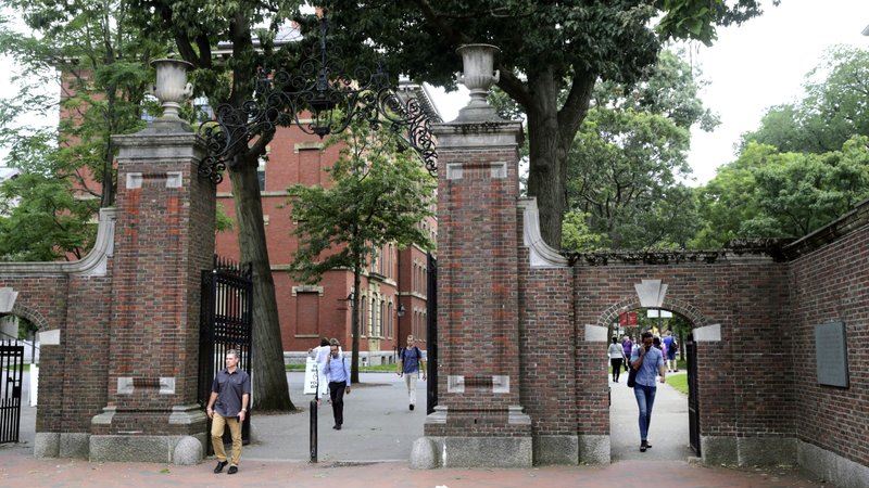 Elitni univerziteti podneli tužbu zbog novog pravila o stranim studentima