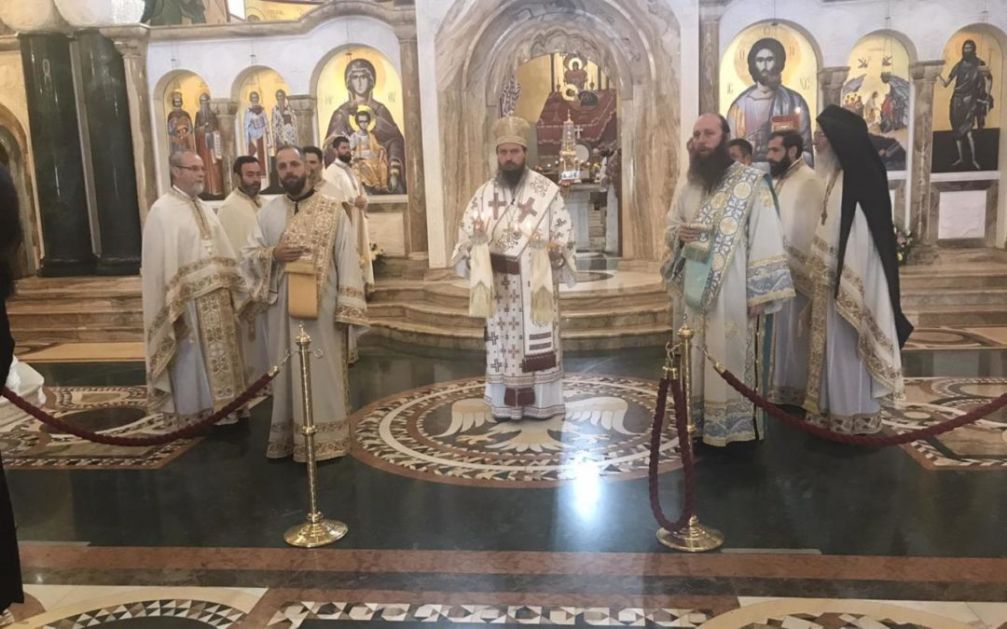 Episkop Sergije služio Svetu zaupokojenu liturgiju i pomen na grobu blaženopočivšeg Mitropolita 