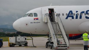 Er Srbija: Tokom juna 34 odsto aviokarata prodato onlajn