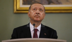 Erdogan: Borci za ljudska prava zatvaraju oči pred dešavanjima u Francuskoj