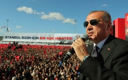
					Erdogan: Došlo vreme da se Aja Sofija preimenuje u džamiju 
					
									