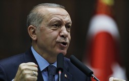 
					Erdogan i Tramp razgovarali o formiranju zone bezbednosti u Siriji 
					
									