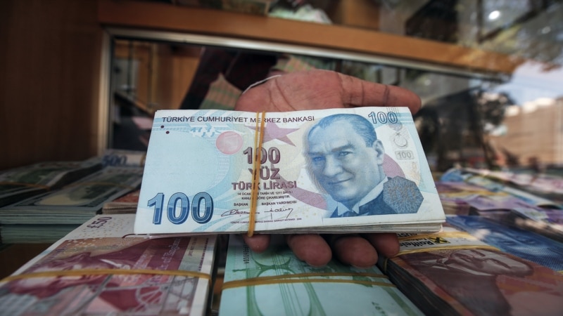 Erdogan naredio istragu o mogućoj manipulaciji turskom valutom