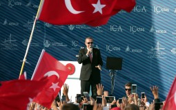 
					Erdogan obećao da će uništiti teroriste 
					
									