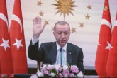 Erdogan se pojavio posle bolesti