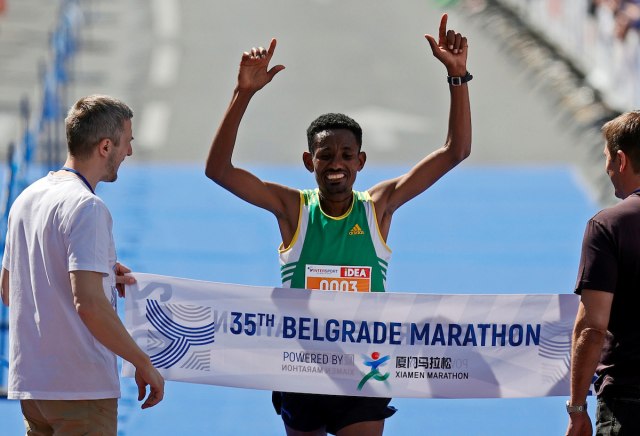 Etiopljani dominiraju na maratonu, Feisa i Čekole pobednici