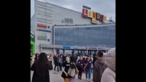 Evakuisan tržni centar u Santk Peterburgu, primljena dojava o sumnjivom predmetu