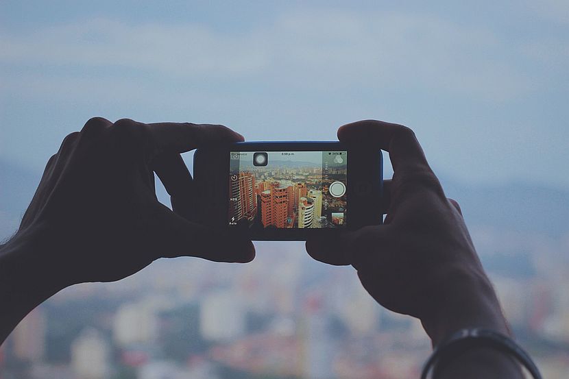 Evo kako da bezbedno prebacite i sačuvate fotografije sa svog telefona