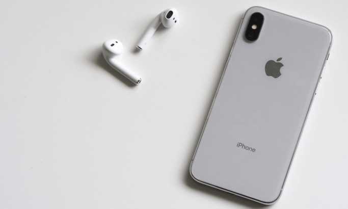 Evo kako da sprečite da vam iPhone slušalice ispadaju iz uveta