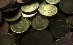 
					Evro sutra 123,10 dinara 
					
									