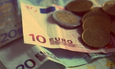 Evro u ponedeljak 123,95 dinara