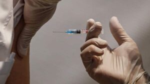 Evropska agencija za lekove odlučuje o odobrenju još četiri vakcine