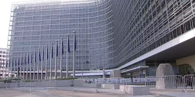 Evropska komisija: Velika Britanija napušta EU 12. aprila u ponoć