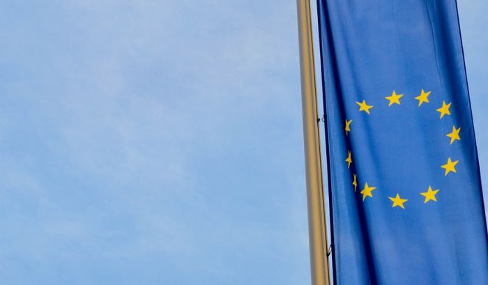 Evropska komisija o trgovinskom sporu: Svi da poštuju svoje obaveze