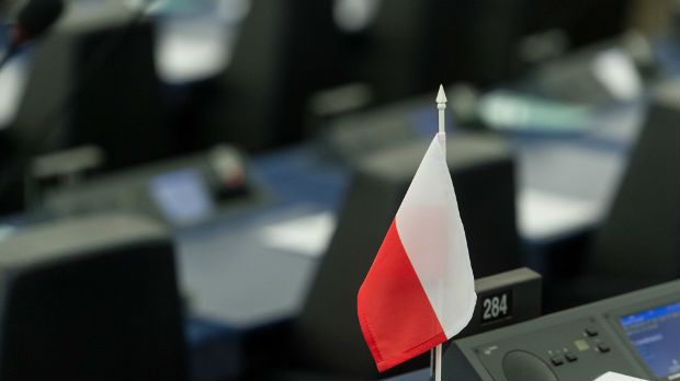 EU oduzima Poljskoj pravo glasa u EU, Varšava gubi milijarde?