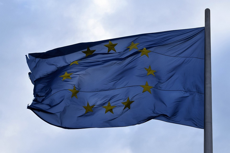 Evropska unija ukida pravo glasa Poljskoj
