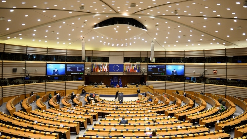 Evropski parlament blokirao investicioni sporazum s Kinom