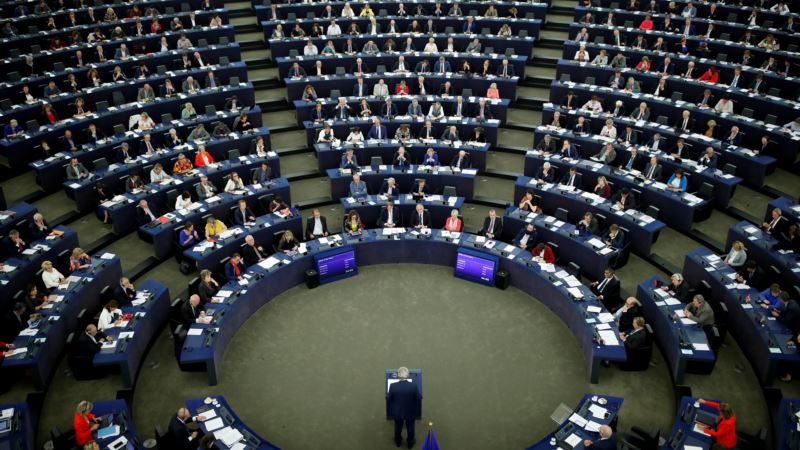 Evropski parlament poziva na dijalog Barselone i Madrida