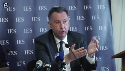 Evroskepticizam jer Zapad ne poštuje srpske nacionalne interese, međutim  članstvo u Briksu nerealno