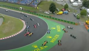 F1: Okon slavio u Mađarskoj, trku obeležio haos i ispadanje četvorice – Hamilton od poslednjeg mesta do postolja! (VIDEO)