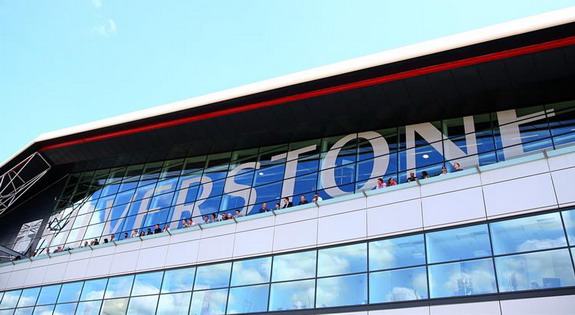 F1 rezervisala Silverston za dve trke u avgustu