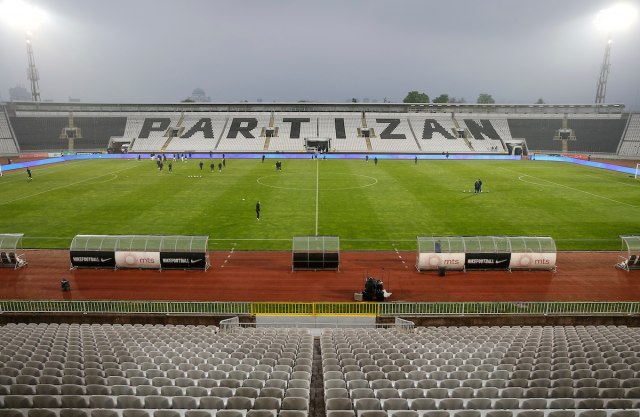 FK Partizan: Birajmo  razum ili propast!