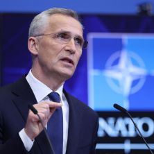 FOKUS NA BRZOJ I POTPUNOJ IMPLEMENTACIJI Generalni sekretar NATO poslao poruku Beogradu i Prištini
