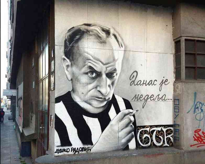 (FOTO) BRUKA I SRAMOTA! NEZAPAMĆENI VANDALIZAM! U Beogradu preko noći uništeni svi murali znamenitih Partizanovaca!