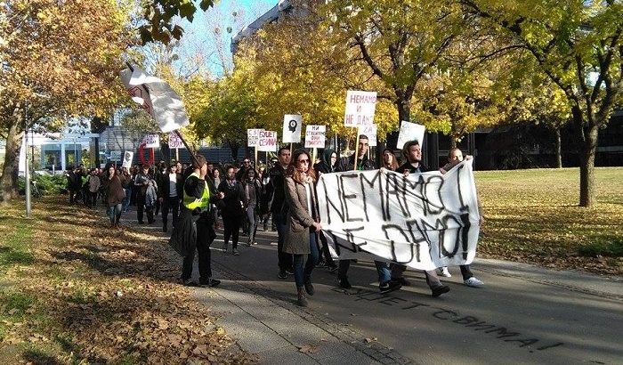 FOTO: Novosadski studenti ponovo traže ukidanje nezakonitih troškova
