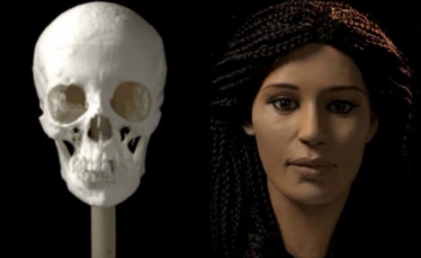 (FOTO) OŽIVLJAVANjE MUMIJE STARE 2.000 GODINA: Rekonstruisano lice prelepe devojke iz starog Egipta