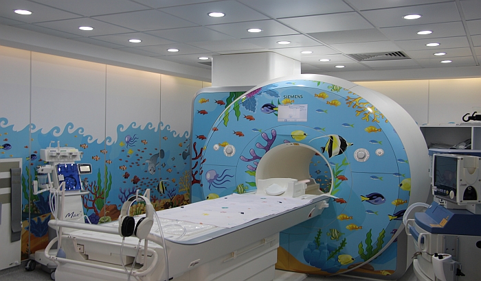 FOTO: Počela da radi magnetna rezonanca u Dečijoj bolnici